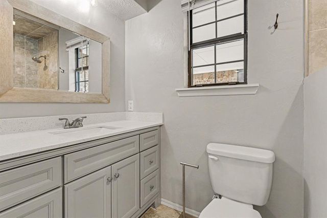 1409 Wilcox Lane, Yukon, OK 73099