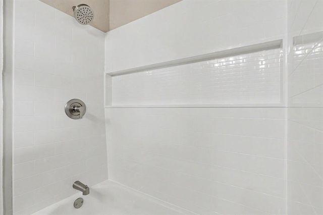 1409 Wilcox Lane, Yukon, OK 73099