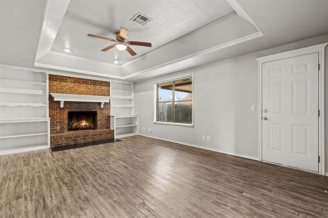 1409 Wilcox Lane, Yukon, OK 73099