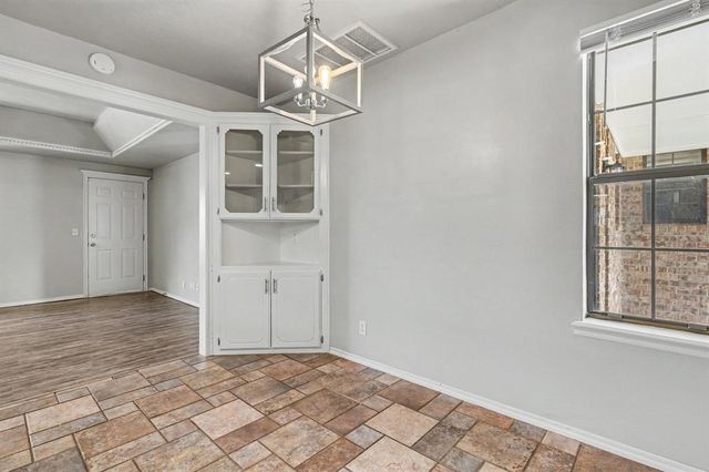 1409 Wilcox Lane, Yukon, OK 73099