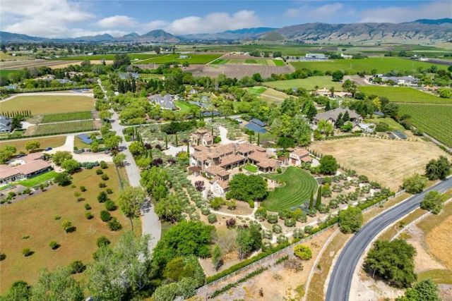 6520 Mira Cielo, San Luis Obispo, CA 93401