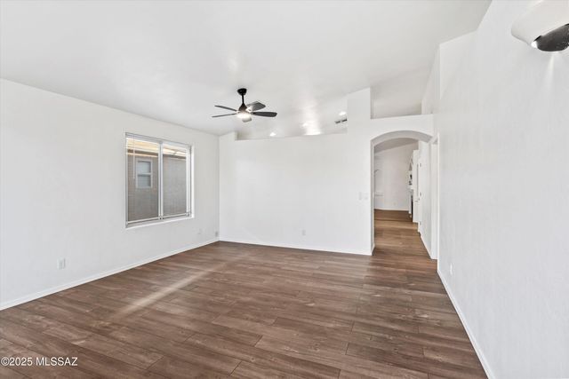 8806 E Mountain Spring Drive, Tucson, AZ 85747