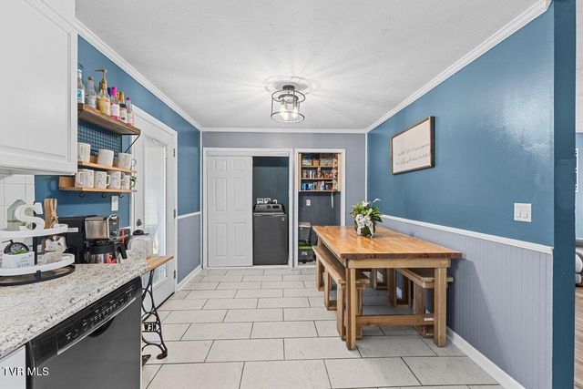 226 Brandonwood Drive, Johnson City, TN 37604