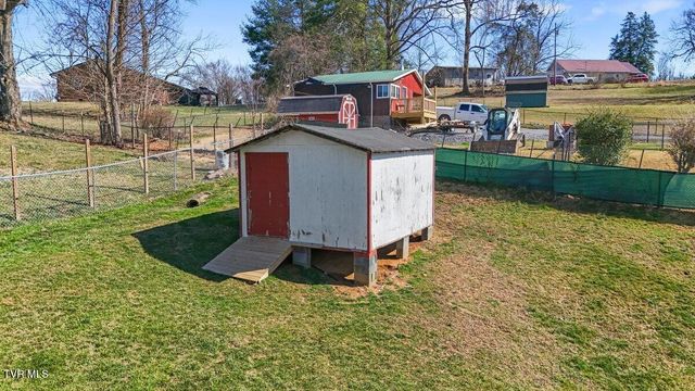 226 Brandonwood Drive, Johnson City, TN 37604