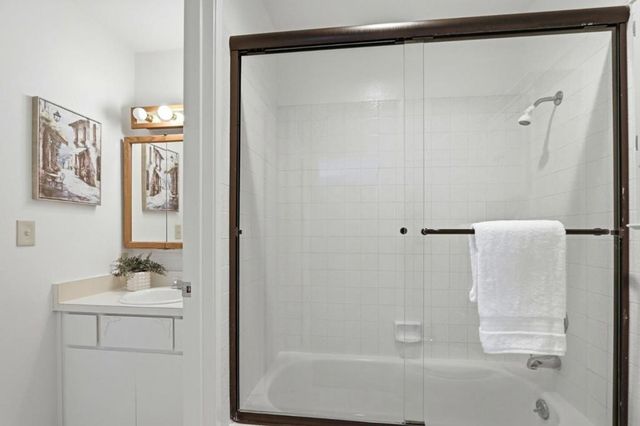 3007 Kaiser Drive F, Santa Clara, CA 95051