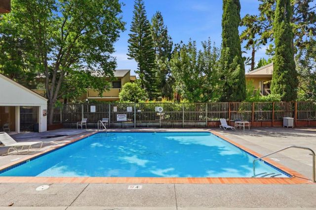 3007 Kaiser Drive F, Santa Clara, CA 95051