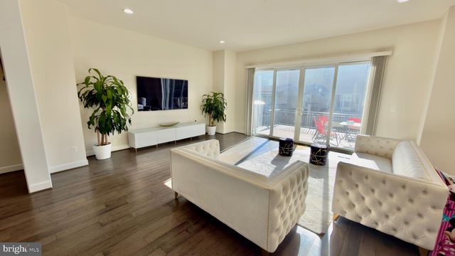 42299 PORTER RIDGE TER, Brambleton, VA 20148