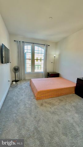 42299 PORTER RIDGE TER, Brambleton, VA 20148