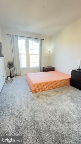 42299 PORTER RIDGE TER, Brambleton, VA 20148