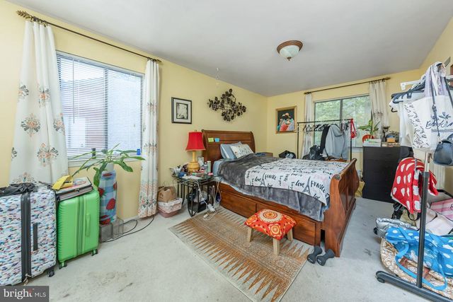 3 MISSION LN, Sicklerville, NJ 08081