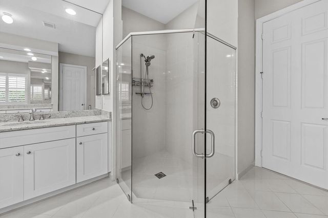 108 Casa Circle, Jupiter, FL 33458
