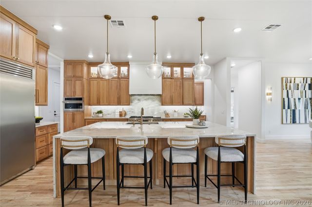 9701 N Memorial Drive, Owasso, OK 74055