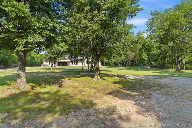 9701 N Memorial Drive, Owasso, OK 74055
