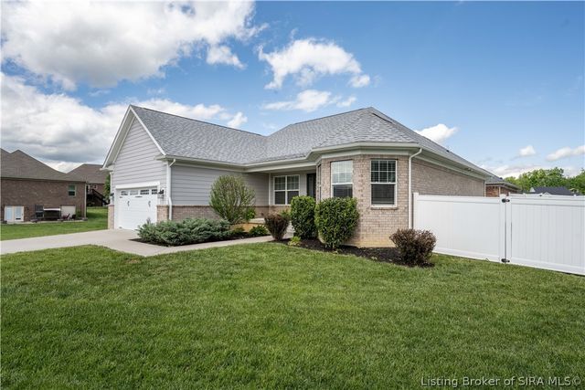 8723 Brookhollow Court, Charlestown, IN 47111