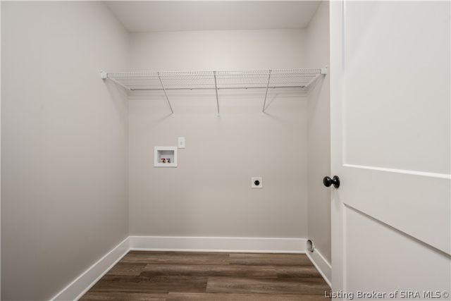 8723 Brookhollow Court, Charlestown, IN 47111