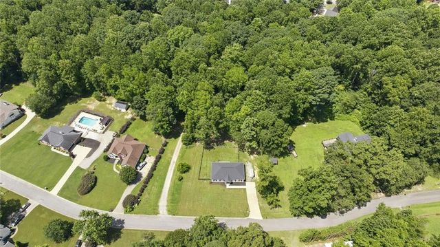 4072 Ponderosa Lane, Gainesville, GA 30506