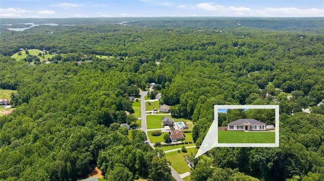 4072 Ponderosa Lane, Gainesville, GA 30506