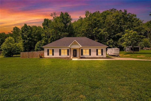 4072 Ponderosa Lane, Gainesville, GA 30506