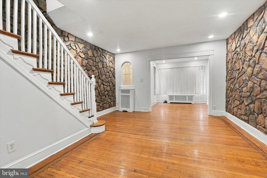 6259 N 3RD ST, Philadelphia, PA 19120 — photo 3