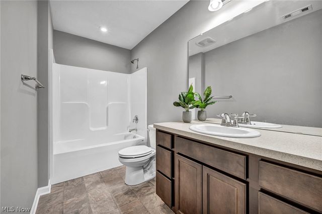 6559 Rosewood Trail, Hudson, OH 44236