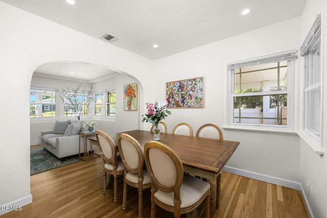 1902 N Pass Avenue, Burbank, CA 91505