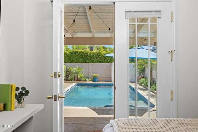 1902 N Pass Avenue, Burbank, CA 91505
