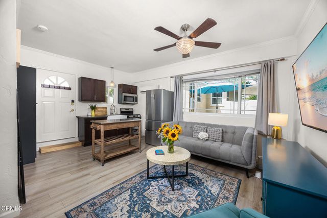 1902 N Pass Avenue, Burbank, CA 91505