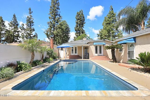 1902 N Pass Avenue, Burbank, CA 91505