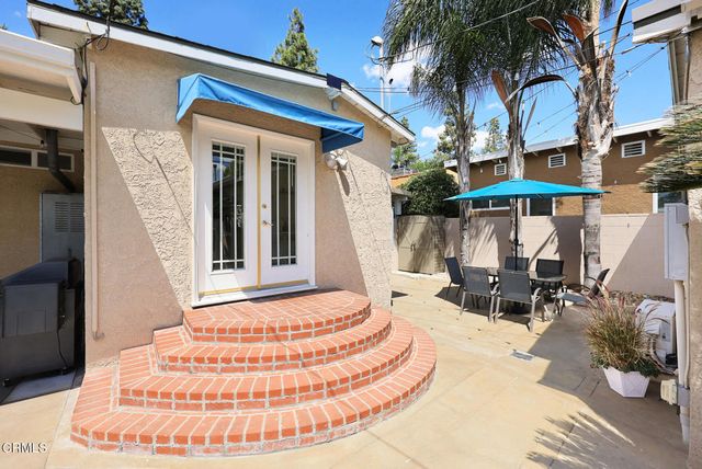 1902 N Pass Avenue, Burbank, CA 91505