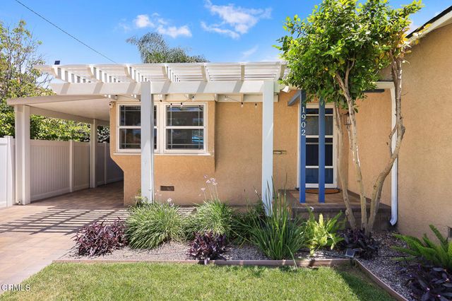 1902 N Pass Avenue, Burbank, CA 91505