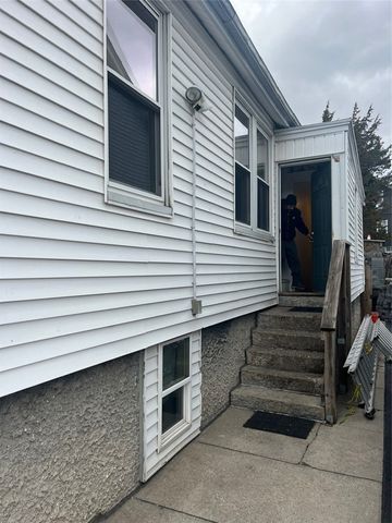 88 Mill Street, Cumberland, RI 02864