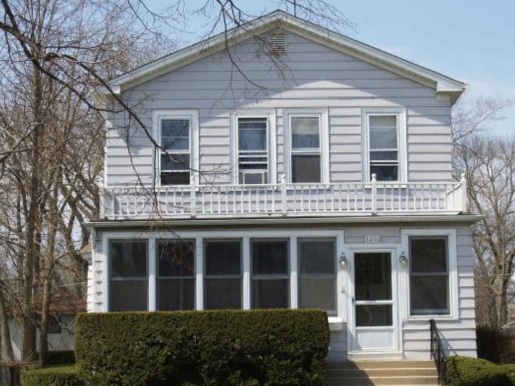 1310 Wilmette Avenue 2E, Wilmette, IL 60091