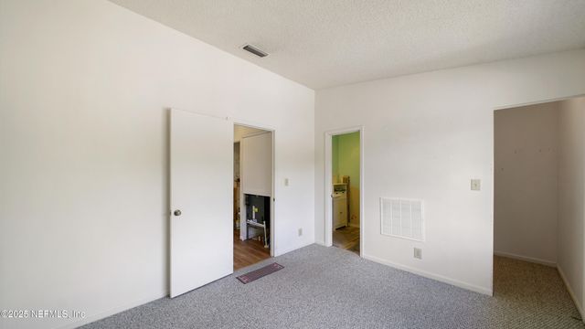 7701 BAYMEADOWS Circle W, 1026, Jacksonville, FL 32256