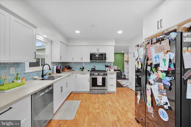 740 WISTERIA AVE, Reading, PA 19606
