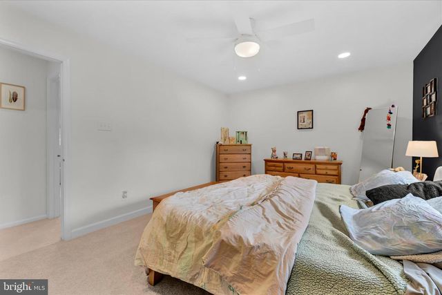 740 WISTERIA AVE, Reading, PA 19606