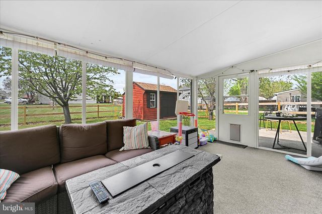 740 WISTERIA AVE, Reading, PA 19606