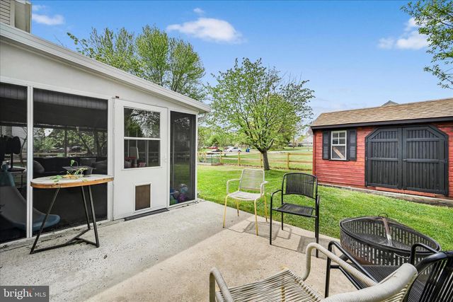 740 WISTERIA AVE, Reading, PA 19606
