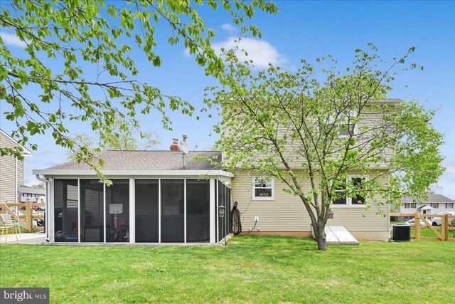 740 WISTERIA AVE, Reading, PA 19606