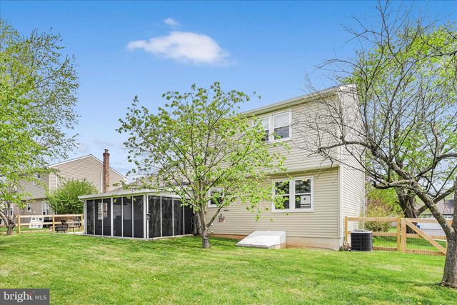 740 WISTERIA AVE, Reading, PA 19606