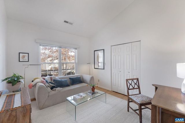 1697 BANYAN CT, Charlottesville, VA 22911