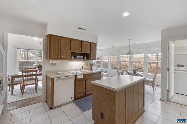 1697 BANYAN CT, Charlottesville, VA 22911