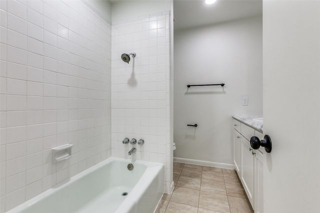 1213 Mill Valley Drive 1214, Plano, TX 75075