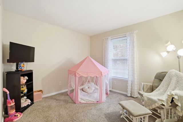 845 Village Green Parkway, Hamilton Twp, OH 45039