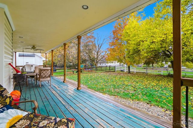 845 Village Green Parkway, Hamilton Twp, OH 45039