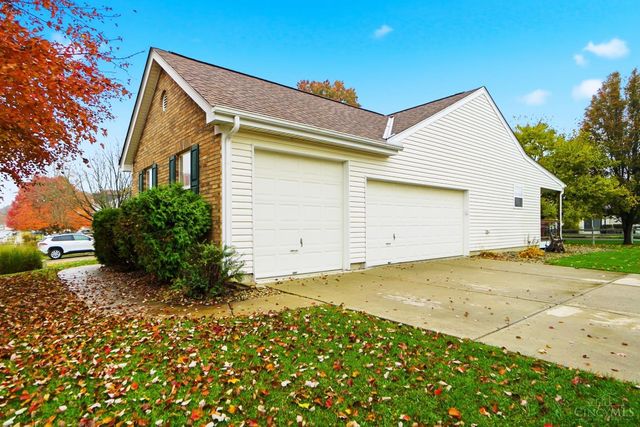 845 Village Green Parkway, Hamilton Twp, OH 45039