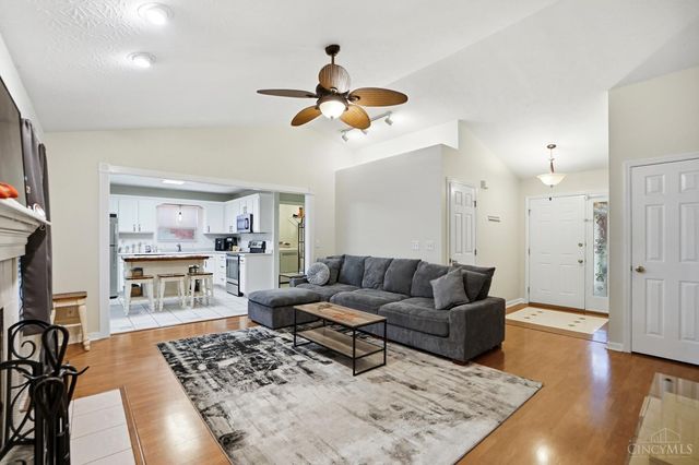 845 Village Green Parkway, Hamilton Twp, OH 45039