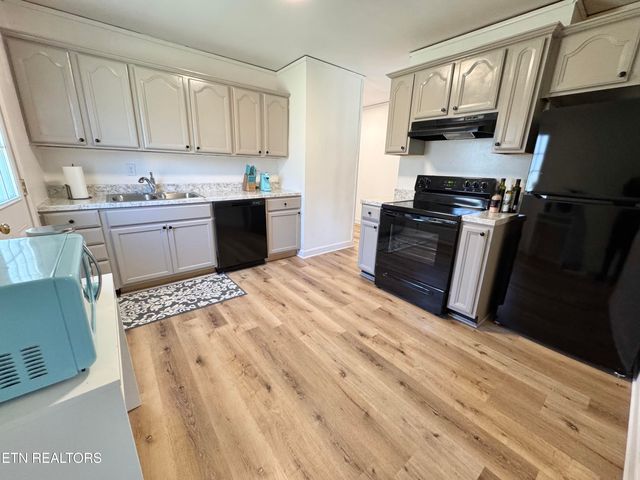 4511 Fawnie Lane, Knoxville, TN 37918