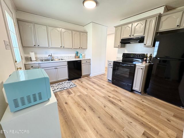 4511 Fawnie Lane, Knoxville, TN 37918