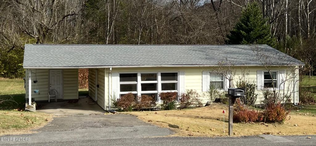 4511 Fawnie Lane, Knoxville, TN 37918