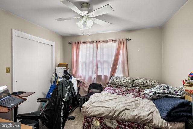 318 HIALEAH DR, Cherry Hill, NJ 08002